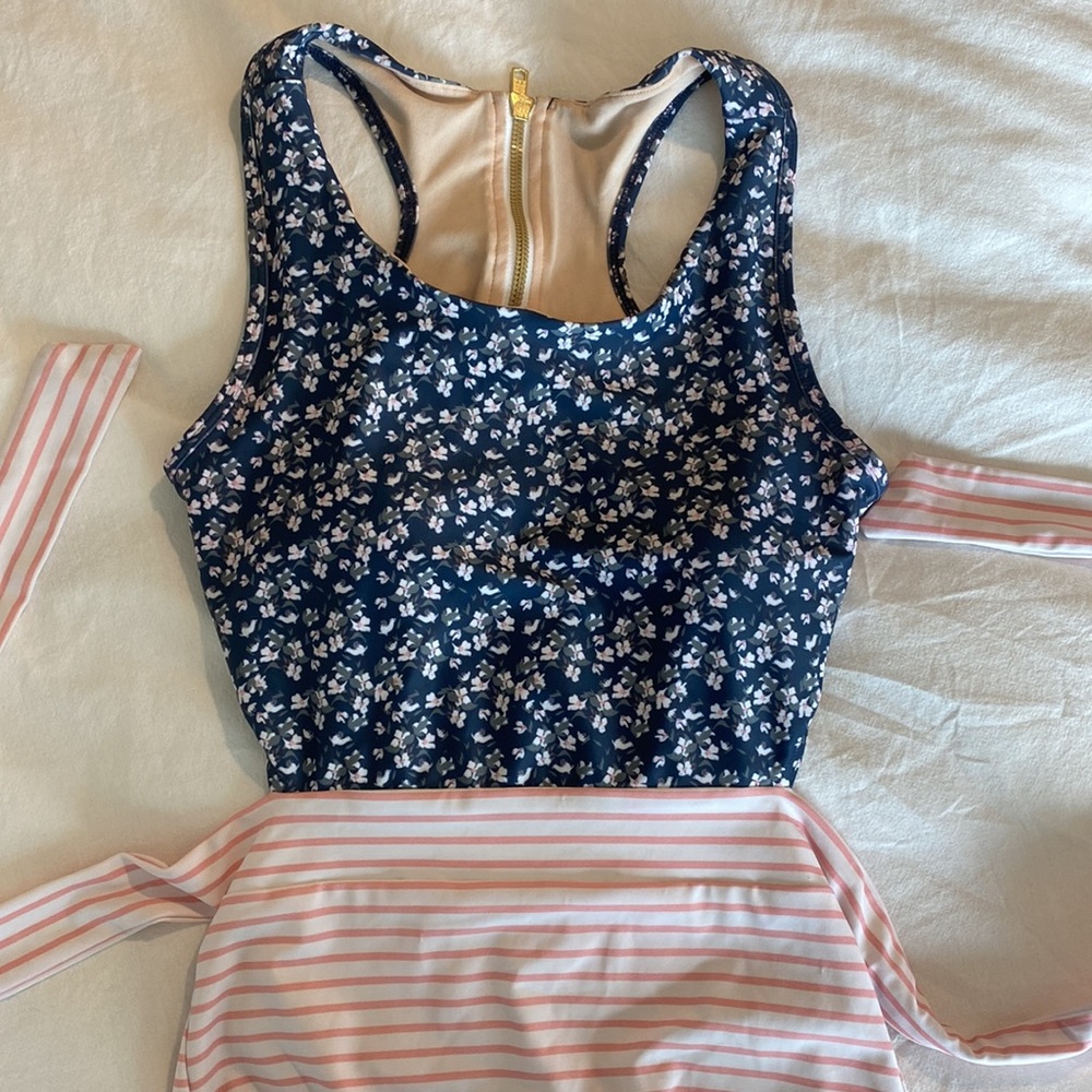 One piece swimsuit
